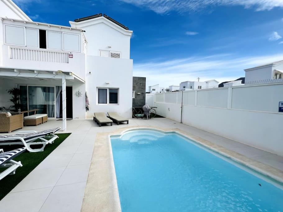 Lovely Villa Sanmar, Heated Pool Playa Blanca  Exterior foto